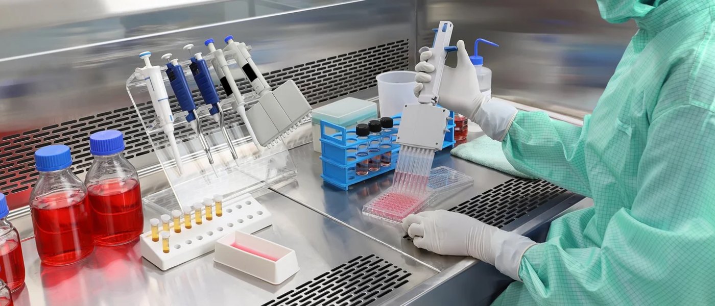 Sample preparation at the LUMINA laboratory bench